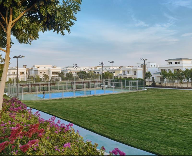 Village Gardens