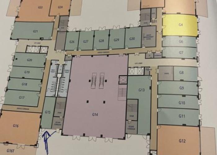  اوبن اير مول